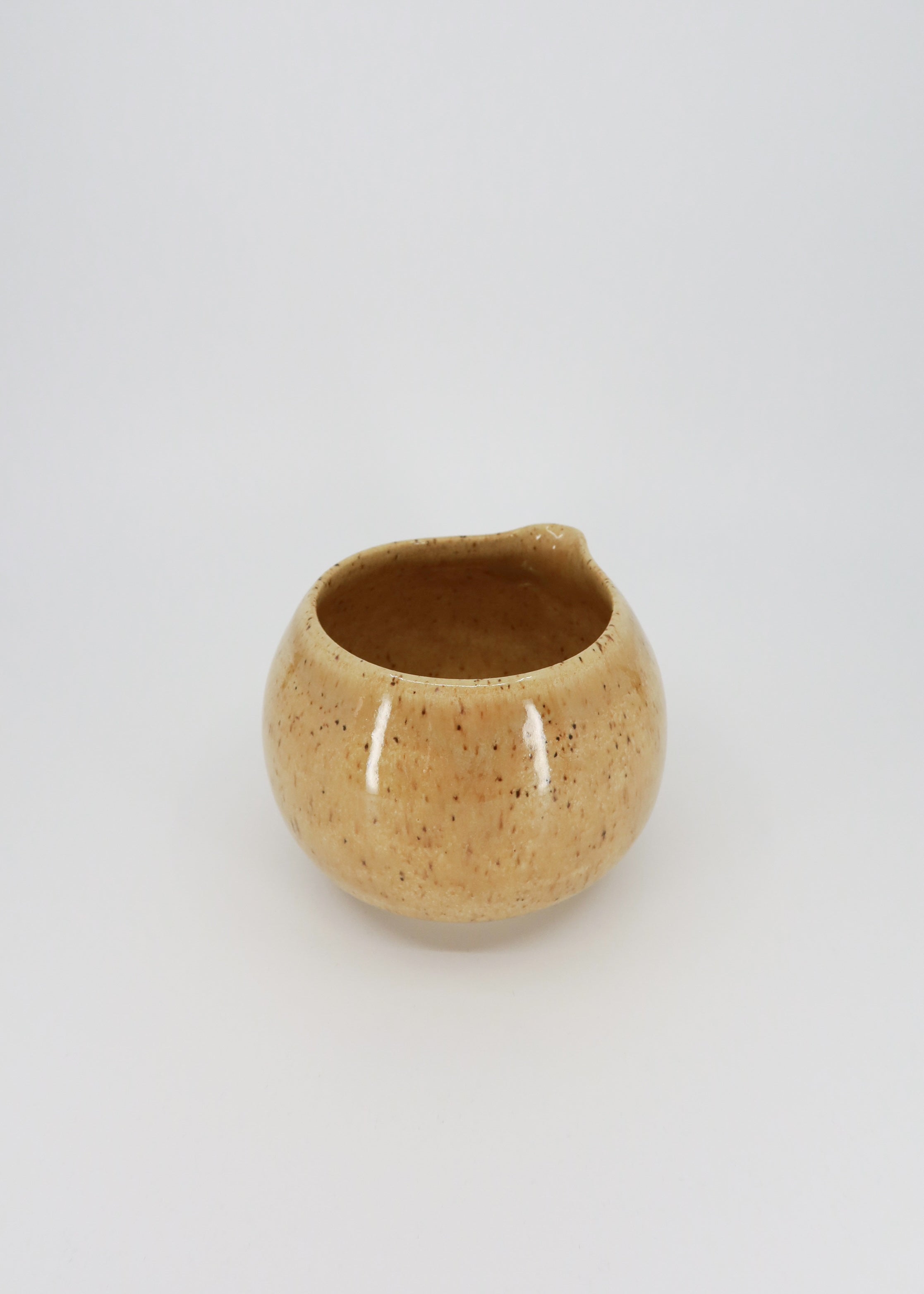 The Ceramic Matcha Bowl - Caramel