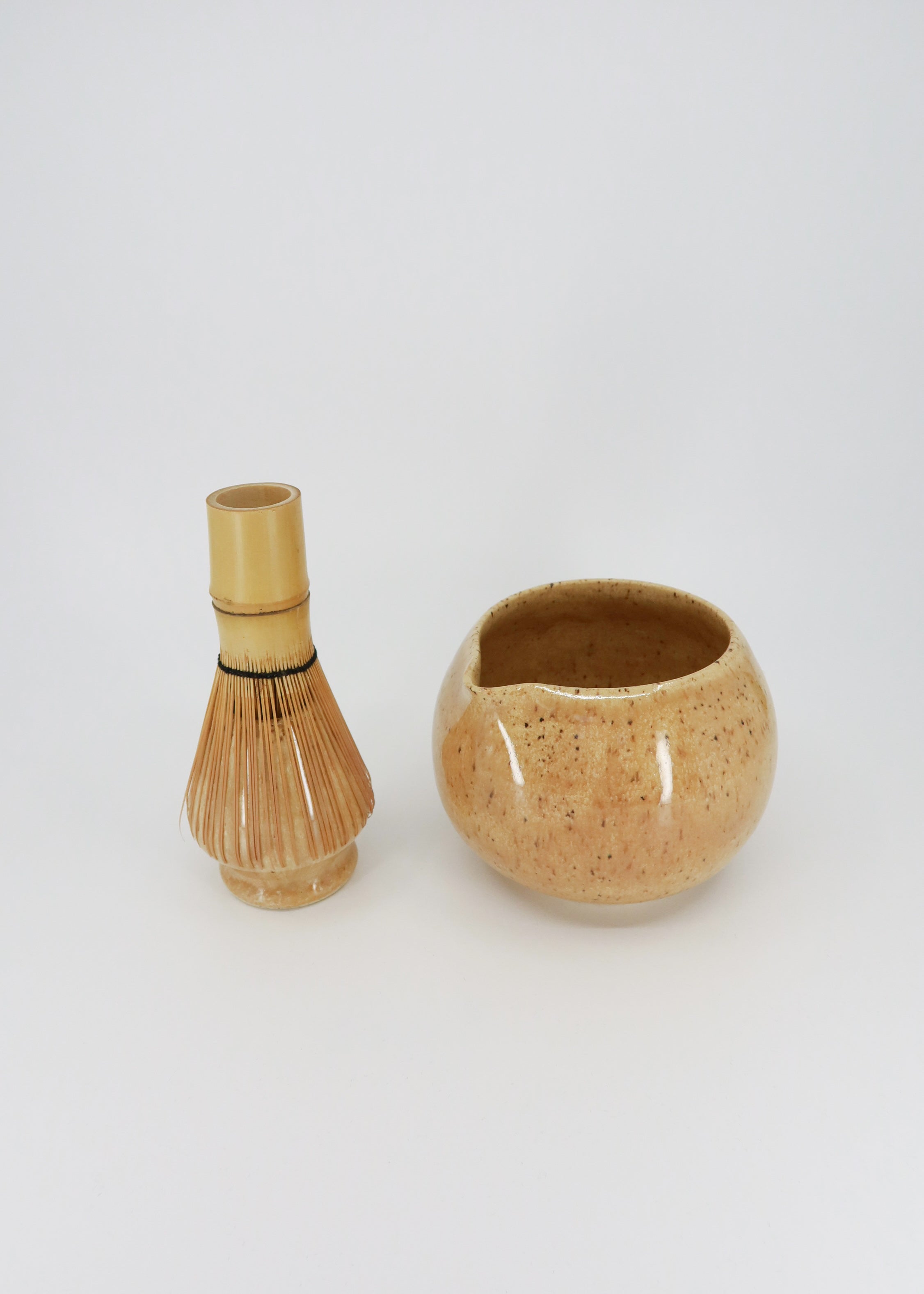 The Ceramic Matcha Bowl - Caramel