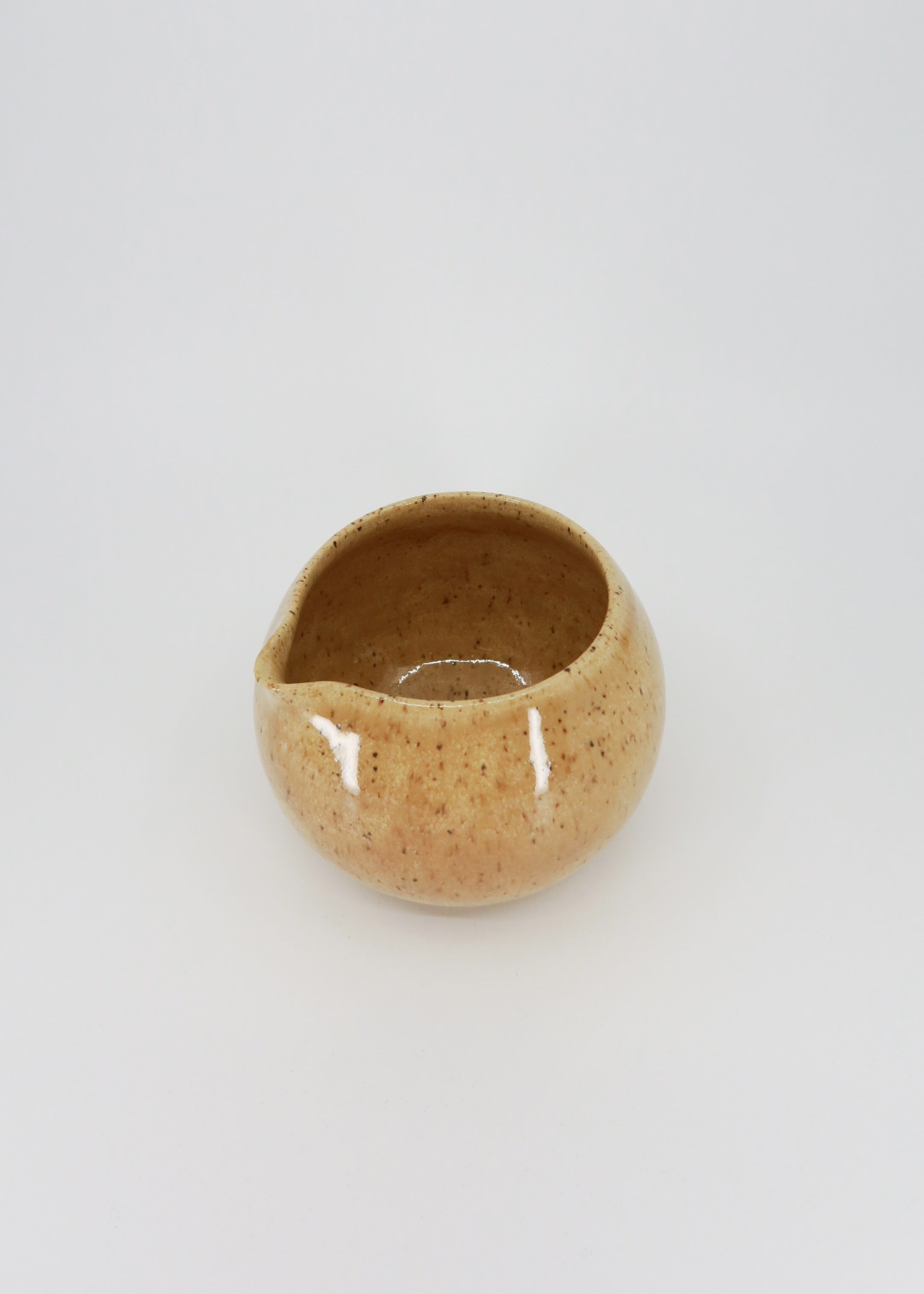 The Ceramic Matcha Bowl - Caramel