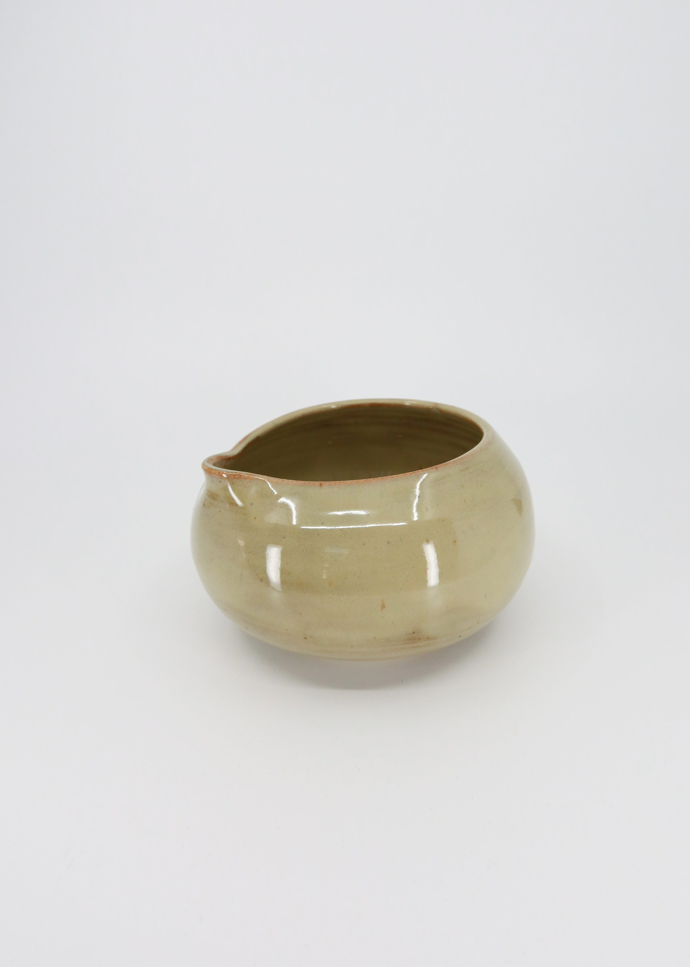 The Ceramic Matcha Bowl - Toasted Sage