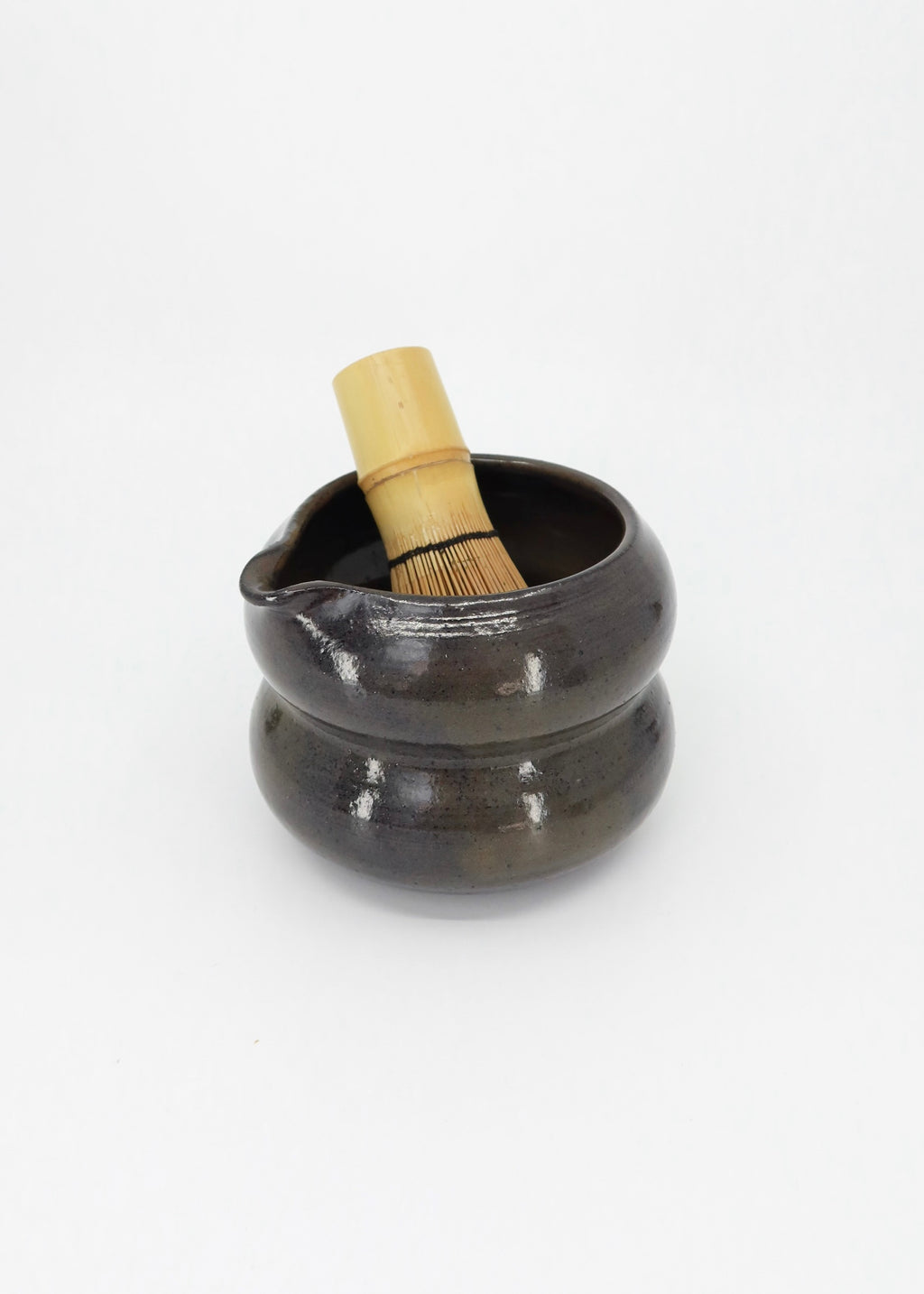 The Ceramic Bubbly Matcha Bowl - Smoke